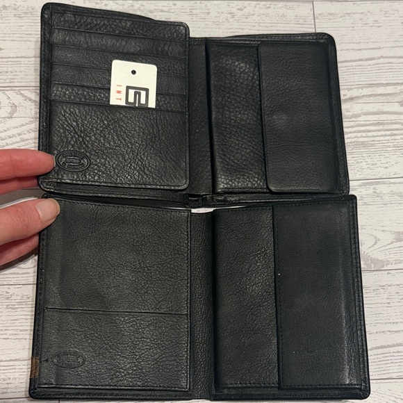 BREE Vintage Black Leather Wallet Bundle - Picture 3 of 12